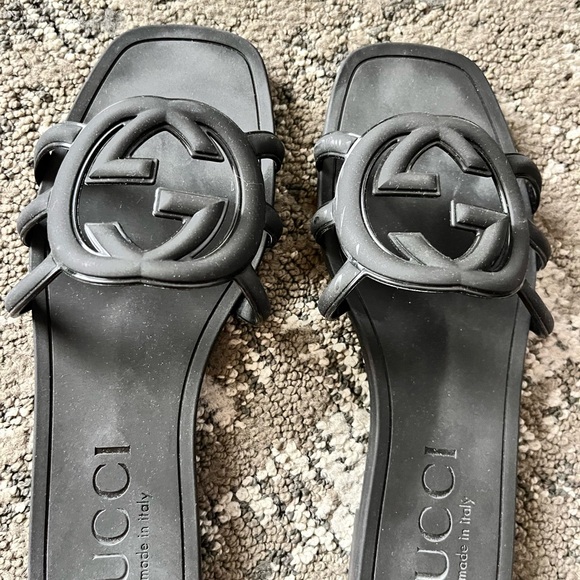 Authentic Gucci Black Slide Sandals with Embossed Logo - Picture 6 of 10